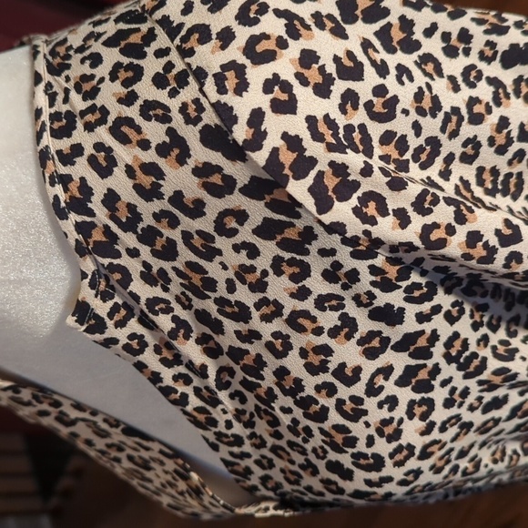 Banana Republic Dress Cheetah Leopard Print brown Rayon 3/4 Balloon Sleeve sz L - Picture 6 of 10